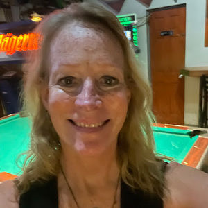 Meet your Posher, Cindi